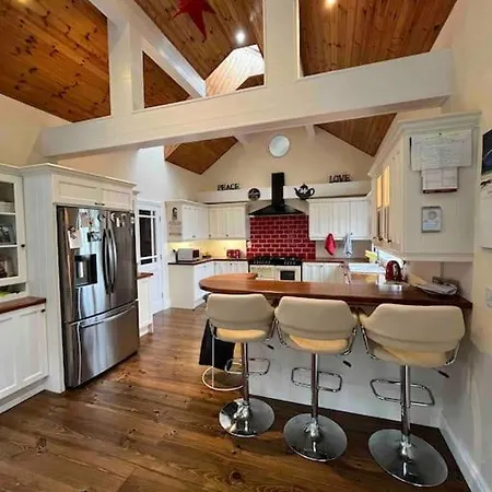 Tranquil House On The Wild Atlantic Way